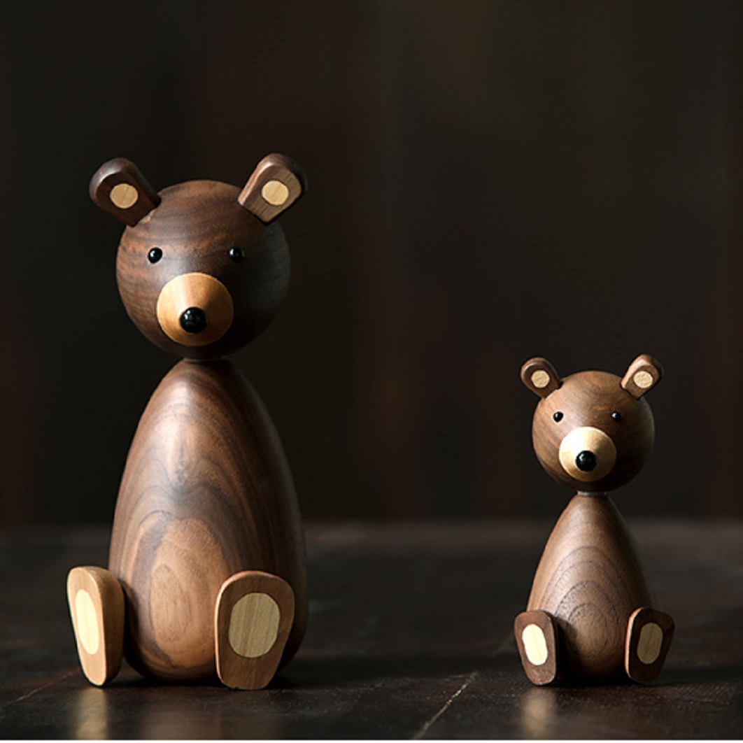 Wooden Animal Walnut Bear Decoration